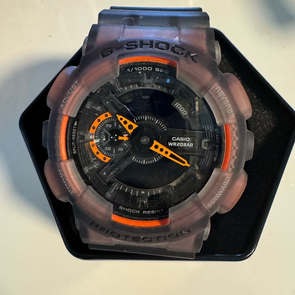 Gshock GA-110LS